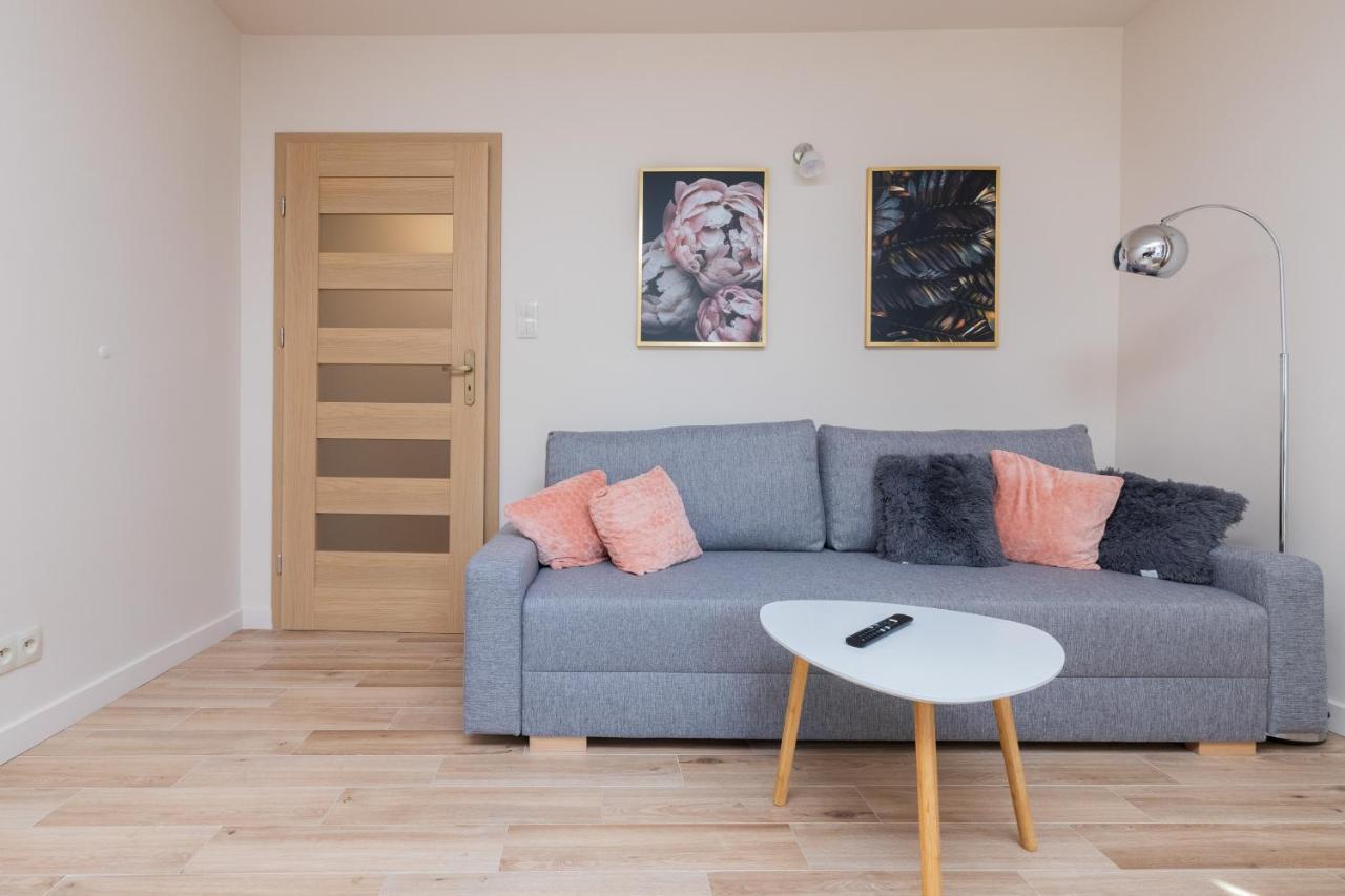 Mokotow Apartments Reytan By Noclegi Renters Varşovia Exterior foto